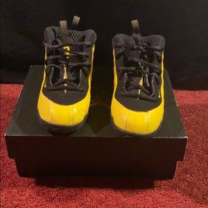Kids Nike shoes
